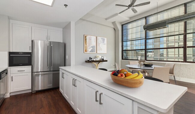 Locust on the Park in Philadelphia, PA - Foto de edificio - Building Photo