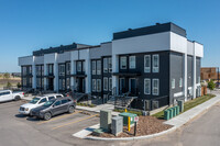 338 Seton Way SE in Calgary, AB - Building Photo - Building Photo