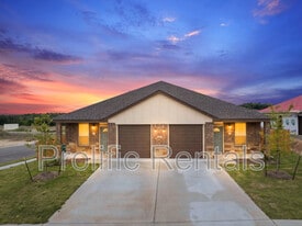 101 Leon Ln in Copperas Cove, TX - Building Photo