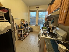 1691 Commonwealth Ave, Unit 21 in Boston, MA - Building Photo - Building Photo