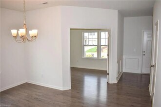 5014 Red Poll Dr in Greensboro, NC - Building Photo - Building Photo