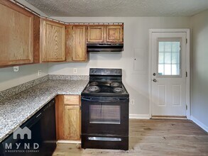 7610 Denon Hills Dr in Charlotte, NC - Building Photo - Building Photo