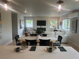 543 NW Drake St in Camas, WA - Building Photo