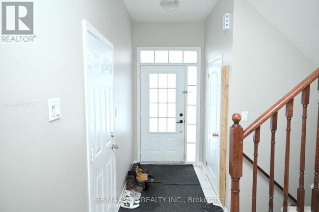 1514 Scenic Ln Dr in Pickering, ON - Building Photo - Building Photo