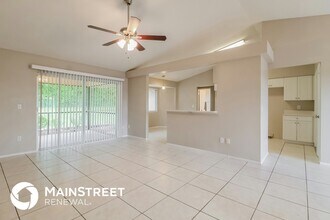 340 Ashbourne Dr in Orlando, FL - Building Photo - Building Photo