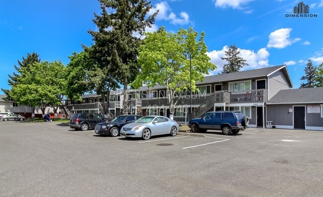 Freiday Apartments in Lakewood, WA - Building Photo - Building Photo