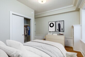 1369 Hyde in San Francisco, CA - Foto de edificio - Building Photo