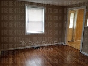 2701 Tylersville Rd in Hamilton, OH - Building Photo - Building Photo
