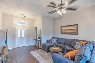 3158 Valley Forge Rd in Abilene, TX - Building Photo - Building Photo