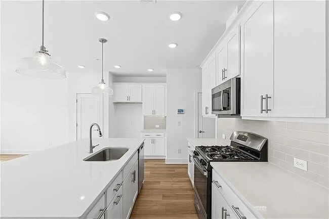 178 Redbud Rd in Canton, GA - Building Photo - Building Photo