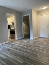 3561 Mill Run in Raleigh, NC - Foto de edificio - Building Photo