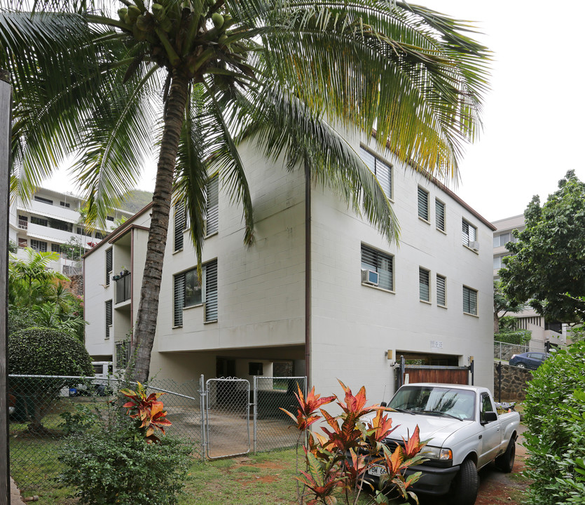 1633 Kamamalu Ave in Honolulu, HI - Foto de edificio