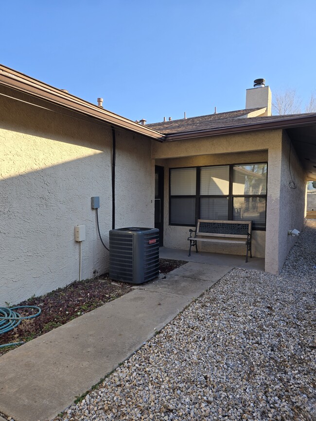 28A Bent Tree Rd in Roswell, NM - Building Photo - Building Photo