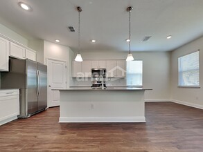 6439 Emerald Hls Wy in Wesley Chapel, FL - Building Photo - Building Photo