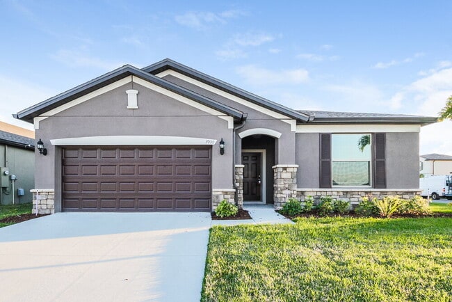 property at 3900 Trujilo Ln