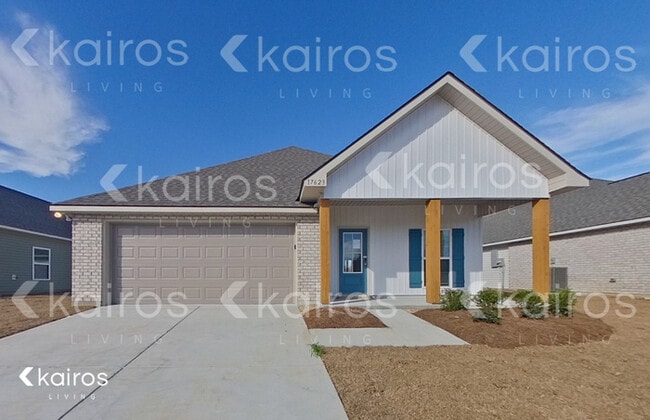 property at 17623 Carlisle Ave