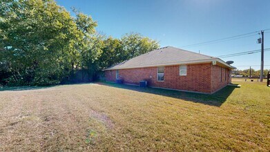 605 Ave G Ave in Killeen, TX - Building Photo - Building Photo