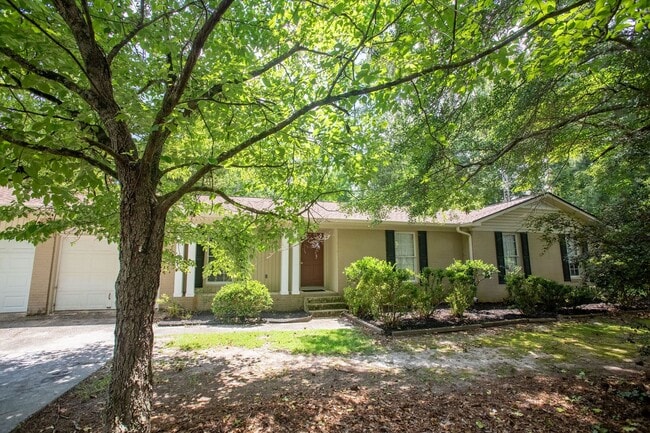 108 Meadow Wood Rd in Gadsden, AL - Building Photo - Building Photo