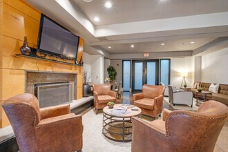 1803 Broadway in Nashville, TN - Building Photo - Building Photo