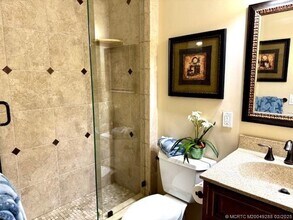 944 NW Spruce Ridge Dr in Stuart, FL - Building Photo - Building Photo
