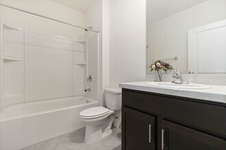 17309 Reserva Dr in Bradenton, FL - Building Photo - Building Photo