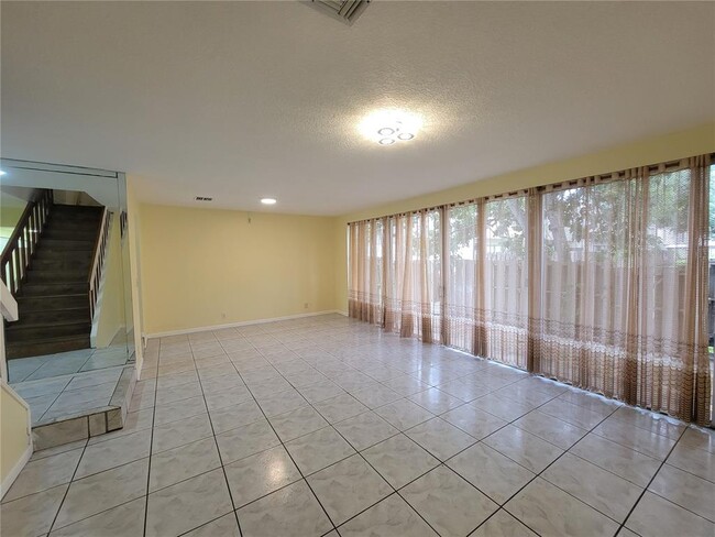 859 NW 81st Way in Plantation, FL - Building Photo - Building Photo