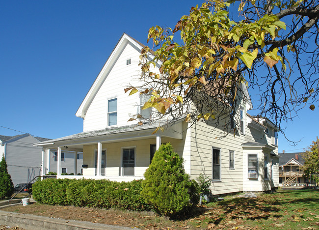 620 Silver St in Manchester, NH - Building Photo - Building Photo