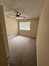 12142 Saint Andrews Pl in Miramar, FL - Building Photo - Building Photo