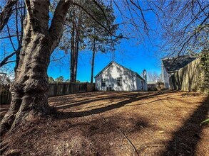 2661 Laurel Ln NW in Kennesaw, GA - Building Photo - Building Photo