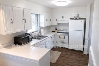 2586 E Bluelick Rd in Lima, OH - Building Photo - Building Photo