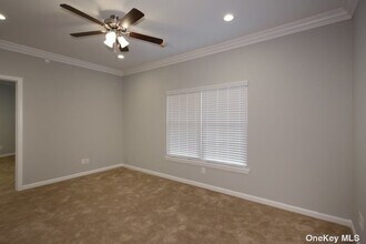 115 Evergreen St-Unit -103 in West Babylon, NY - Building Photo - Building Photo