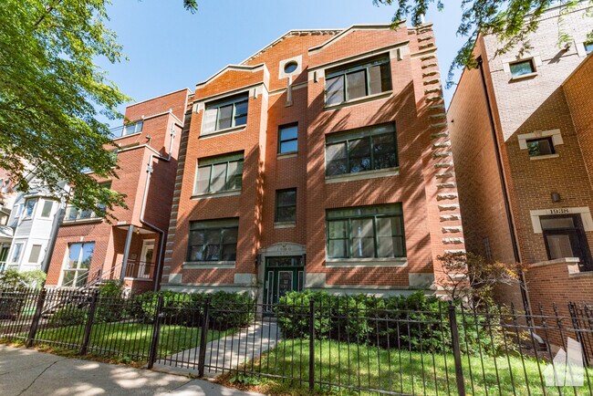 property at 1940 W Diversey Pkwy
