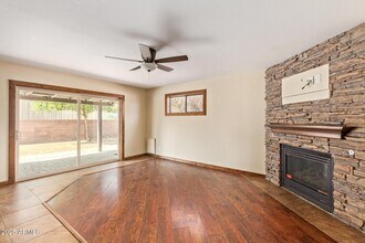 319 E Riviera Dr in Tempe, AZ - Building Photo - Building Photo