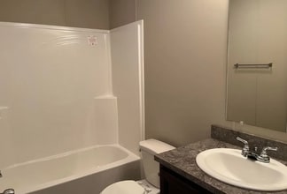 7013 Tradewinds Ct in Ira, MI - Building Photo - Building Photo