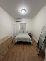 218 Summer St, Unit 218 summer street in Auburn, ME - Building Photo