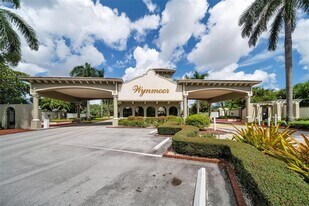 2703 Nassau Bnd, Unit Wynmoor in Coconut Creek, FL - Building Photo