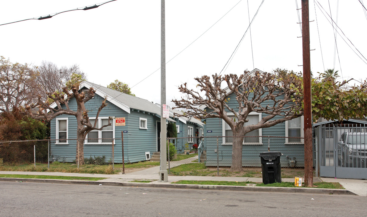 461 E 27th St in Los Angeles, CA - Building Photo