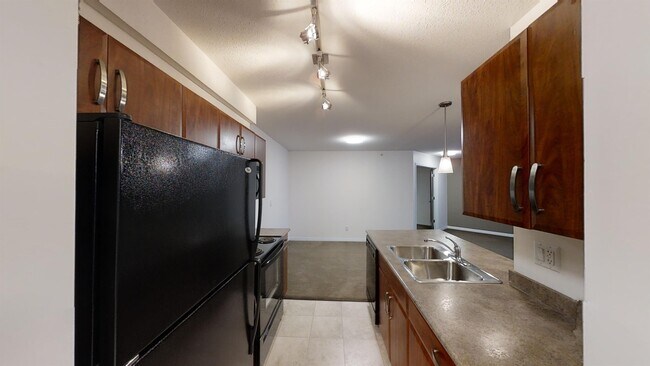 9124-9196 96 Ave in Grande Prairie, AB - Building Photo - Building Photo