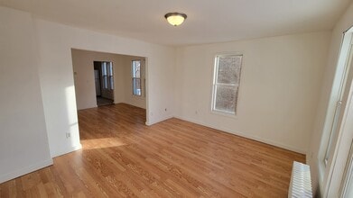 4 4th Ave SW in Chisholm, MN - Building Photo - Building Photo