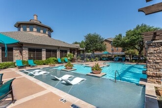 Greenhaven Apartments in McKinney, TX - Foto de edificio - Building Photo