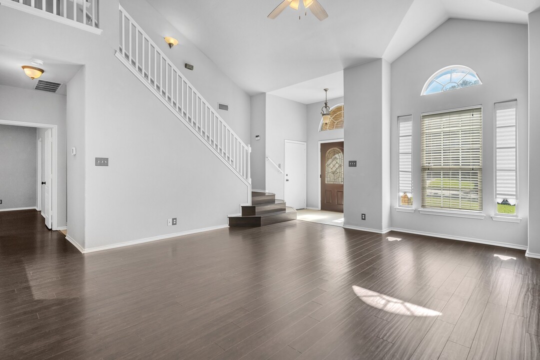 15862 Augusta Corner in San Antonio, TX - Building Photo