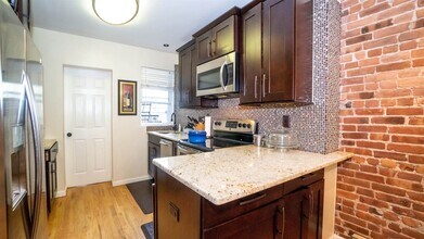 134 Garden St in Hoboken, NJ - Building Photo - Building Photo