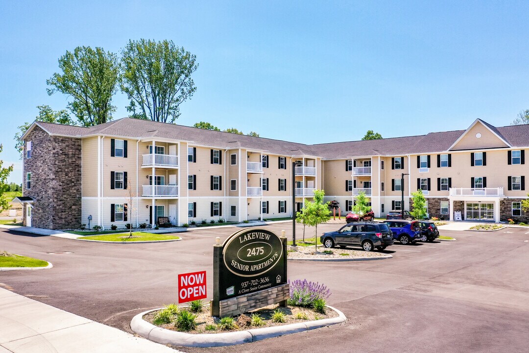 Lakeview Senior Apartments in Beavercreek, OH - Foto de edificio