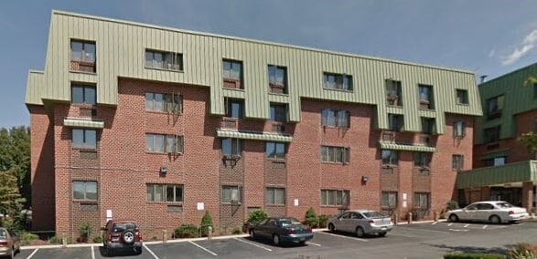 120 E Franklin St