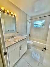 1077 SE 22nd Ave in Pompano Beach, FL - Building Photo - Building Photo