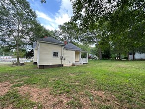 30 W Main St in Hampton, GA - Building Photo - Building Photo