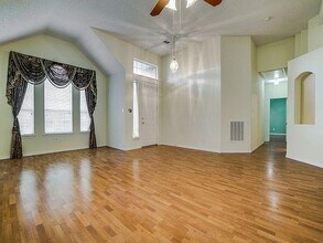 3332 Spring Mountain Dr in Plano, TX - Building Photo - Building Photo