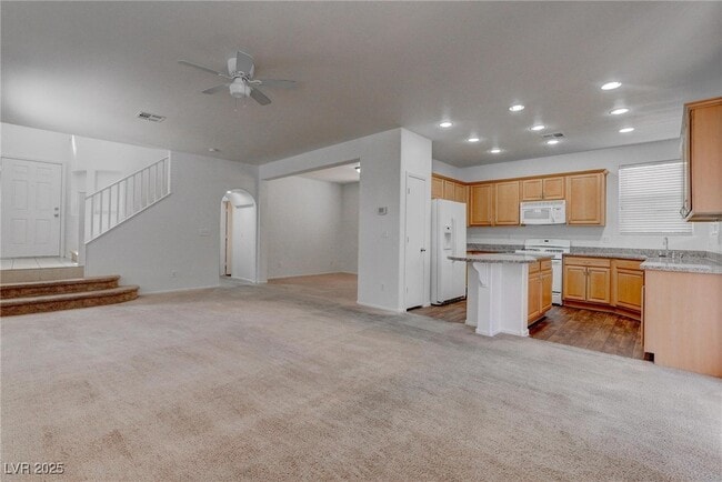 1140 Cactus Rock St