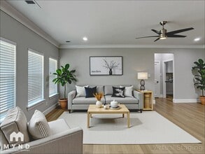 2417 Creek Dr in Granbury, TX - Building Photo - Building Photo