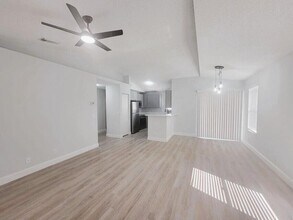 2819 Stoneway Ln in Fort Pierce, FL - Building Photo - Building Photo